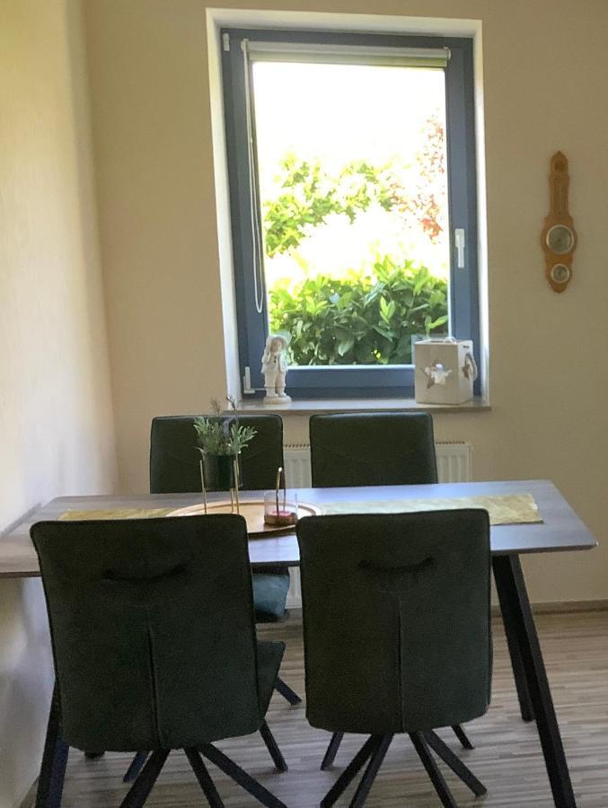 Apartamento Haus Rose Ribnitz-Damgarten Exterior foto